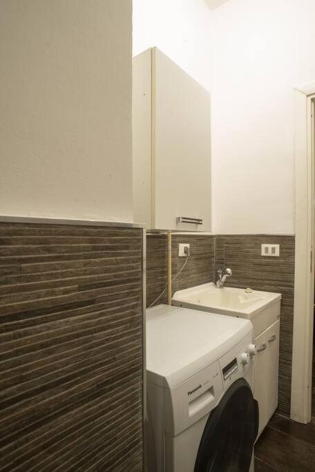 4 Canti Central Cozy Apt In Via Maqueda パレルモ エクステリア 写真